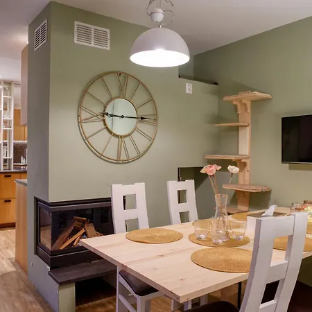 House Big Win 度假居 Mělník